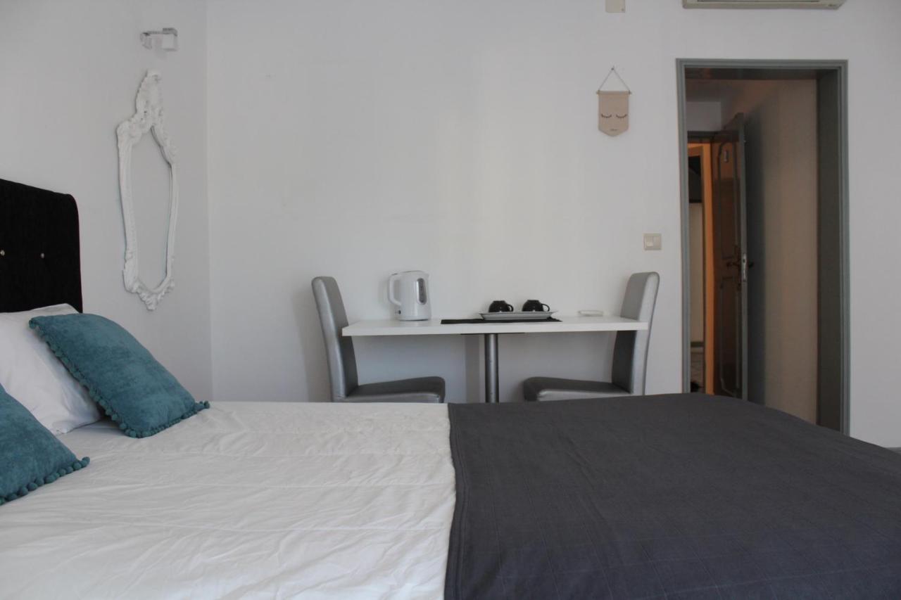 Colina Guesthouse - ブラガ エクステリア 写真